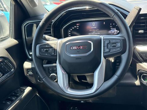 Used 2025 GMC Sierra 1500 SLT AWD/4WD image 16