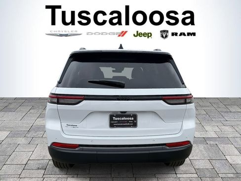 New 2026 Jeep Grand Cherokee Limited w/ Limited Altitude Package RWD image 6