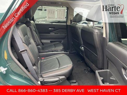 Certified 2024 Nissan Pathfinder SL w/ SL Premium Package AWD/4WD image 23