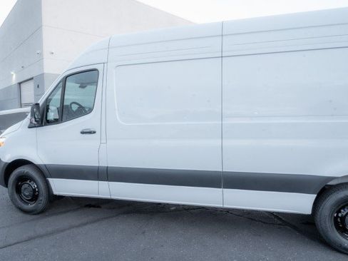 Used 2026 Mercedes-Benz Sprinter 2500 image 6