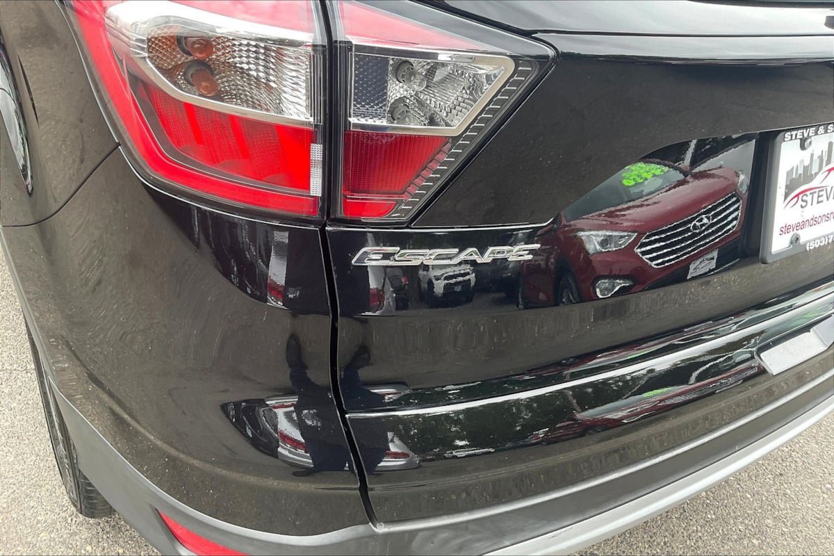 Used 2018 Ford Escape SE AWD/4WD image 23