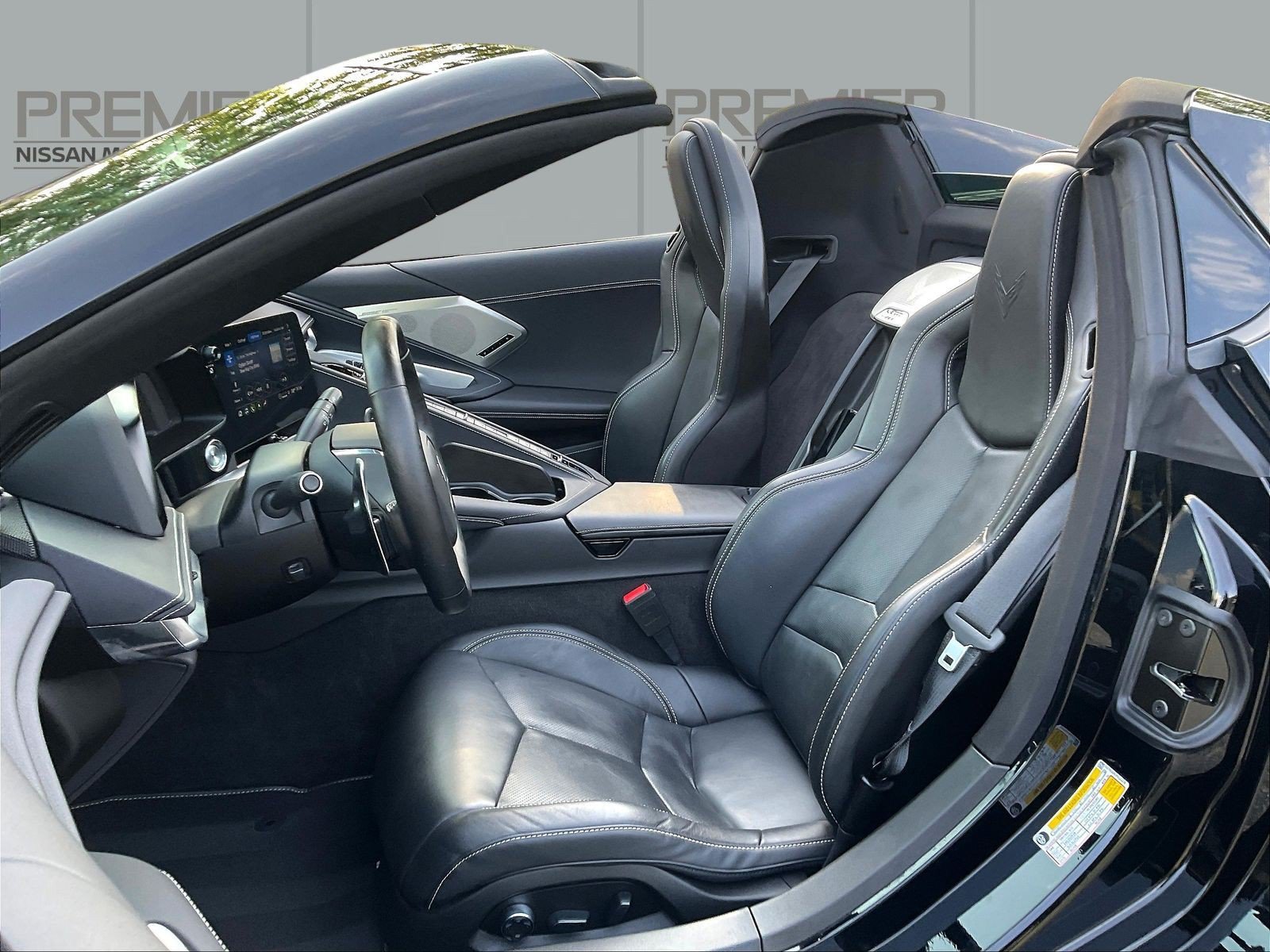 Used 2023 Chevrolet Corvette Stingray Preferred Conv w/ 2LT RWD image 21