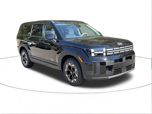 New 2026 Hyundai Santa Fe SE image 1