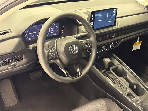 New 2026 Honda Accord SE image 19