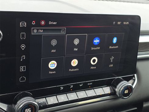 Used 2024 GMC Canyon Elevation w/ Convenience Package image 17