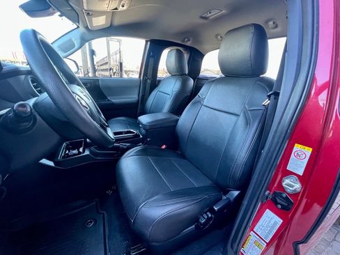 Used 2019 Toyota Tacoma 2WD Access Cab image 14
