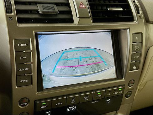 Used 2016 Lexus GX 460 w/ Premium Package AWD/4WD image 20