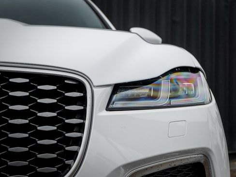 New 2026 Jaguar F-PACE R-Dynamic S image 6