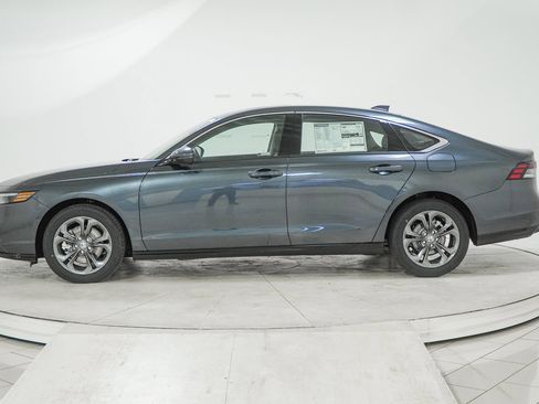 New 2026 Honda Accord EX-L image 4