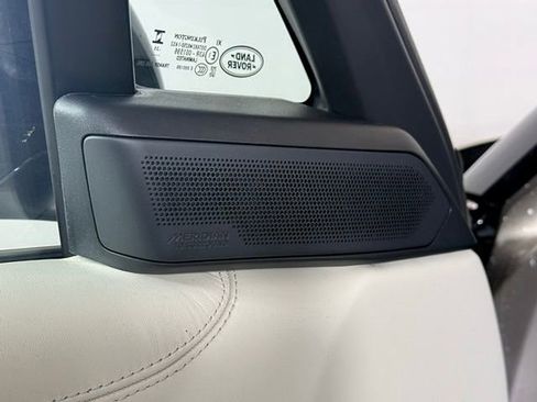 New 2026 Land Rover Range Rover Long Wheelbase SE image 27