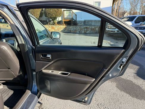 Used 2012 Ford Fusion SEL image 17