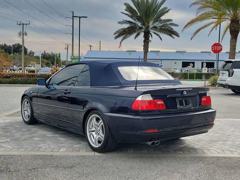 Used 2004 BMW 330Ci Convertible RWD image 3
