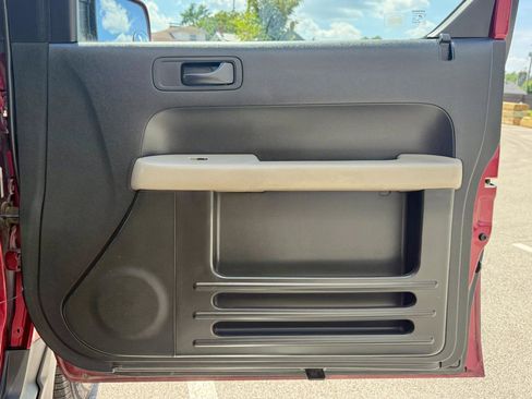 Used 2008 Honda Element EX image 17