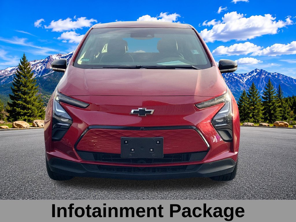 Used 2023 Chevrolet Bolt LT w/ Infotainment Package FWD image 2