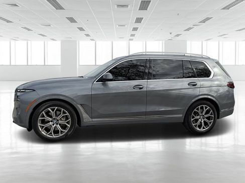 Certified 2023 BMW X7 xDrive40i w/ Premium Package image 6