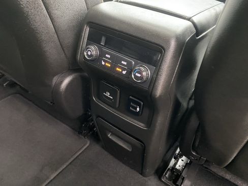 Used 2017 GMC Acadia Denali image 11