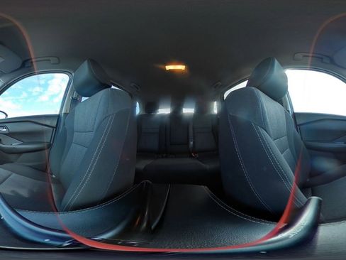 Used 2025 Nissan Rogue SV AWD/4WD image 44