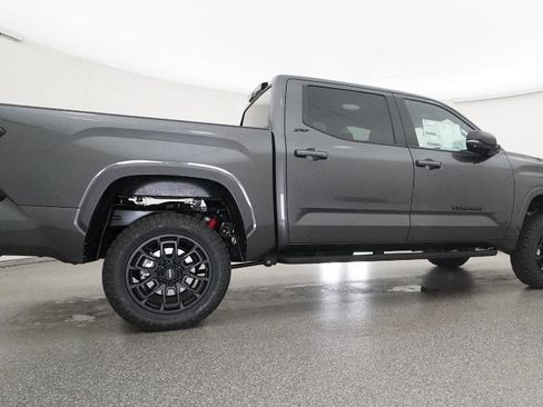 New 2026 Toyota Tundra SR5 AWD/4WD image 36