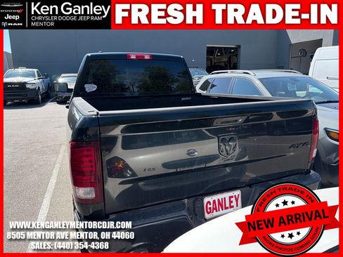 Used 2014 RAM 1500 Express w/ Black Ram 1500 Express Group AWD/4WD image 9