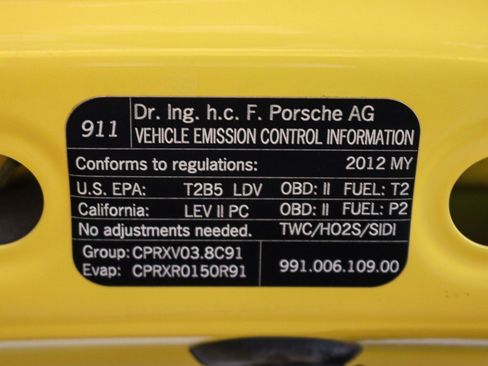 Used 2012 Porsche 911 Carrera RWD image 39