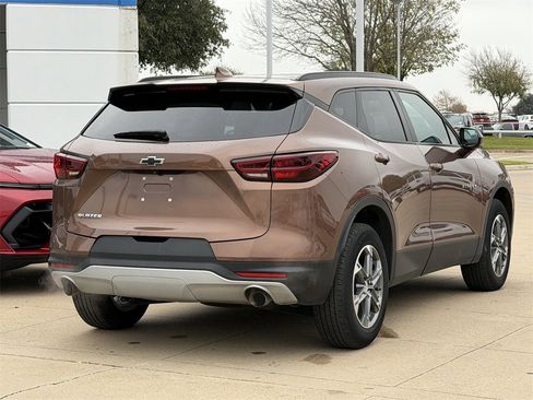 Certified 2024 Chevrolet Blazer LT w/ Convenience Package image 4