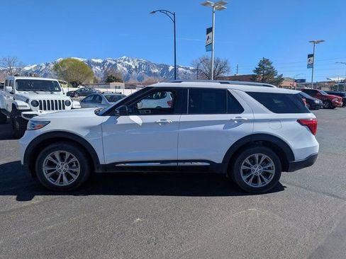 Used 2023 Ford Explorer Limited image 7