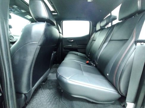 Used 2022 Toyota Tacoma TRD Pro AWD/4WD image 38