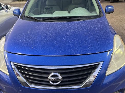 Used 2013 Nissan Versa SV w/ Convenience Pkg image 9