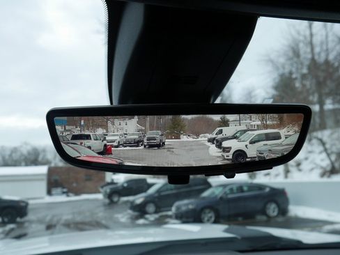 Used 2023 Chevrolet Silverado 2500 High Country w/ Technology Package image 16