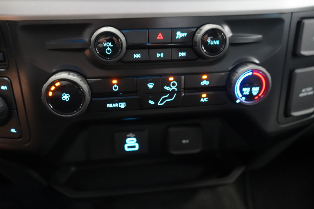 New 2026 Ford F250 XL w/ STX Appearance Package AWD/4WD image 40