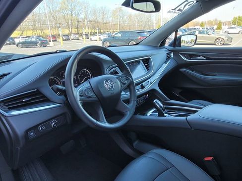 Used 2021 Buick Enclave Essence w/ Sound and Sites Package AWD/4WD image 15