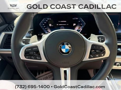 Used 2025 BMW X7 M60i AWD/4WD image 22