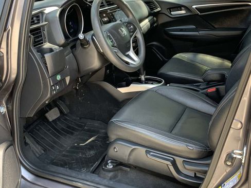 Used 2018 Honda Fit EX image 13