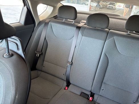 Used 2025 Kia K4 FWD image 41