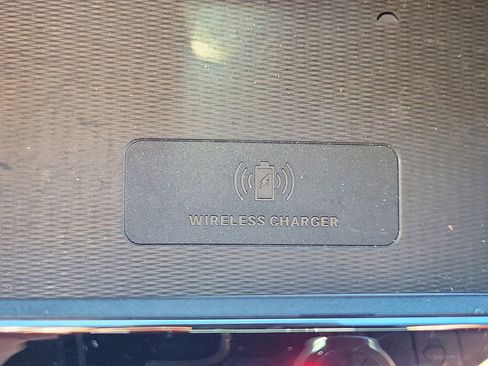 Used 2023 Jeep Grand Cherokee Overland w/ Luxury Tech Group IV image 29