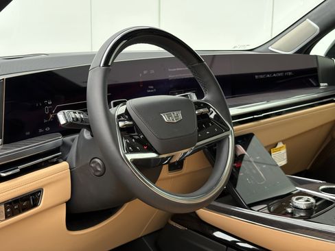 New 2026 Cadillac Escalade IQL Sport 2 image 19