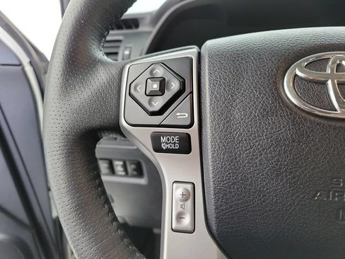 Used 2019 Toyota 4Runner SR5 Premium RWD image 22