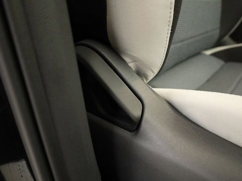 New 2026 Volkswagen Taos S image 30