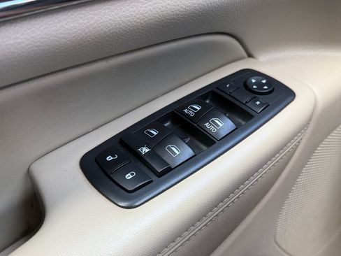 Used 2017 Jeep Grand Cherokee Limited AWD/4WD image 24