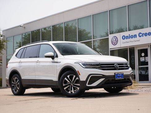 Used 2023 Volkswagen Tiguan S FWD image 1