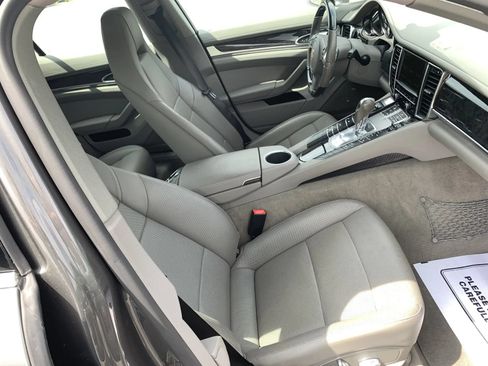 Used 2013 Porsche Panamera image 28