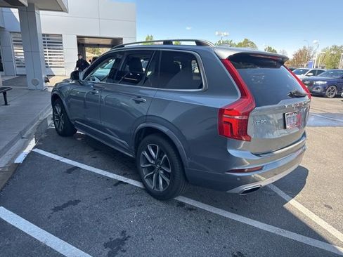 Used 2019 Volvo XC90 T6 Momentum w/ Advanced Package image 3