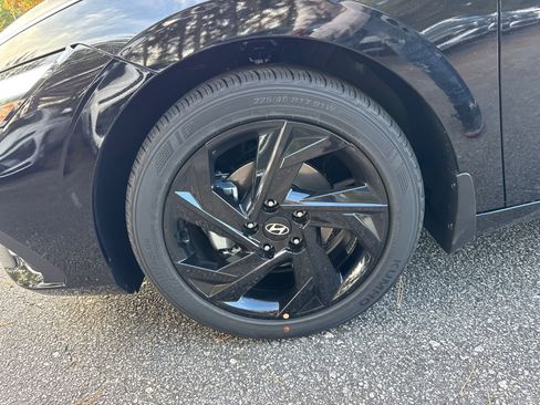 New 2026 Hyundai Elantra Sport image 11