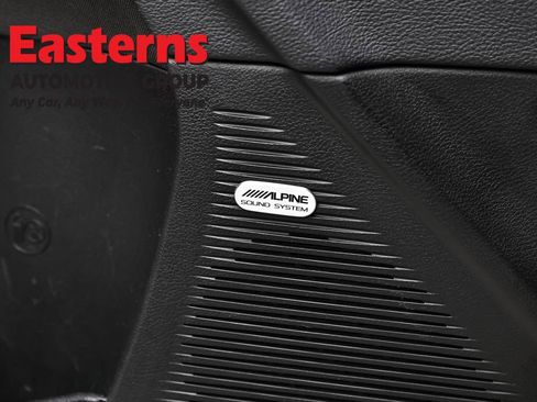 Used 2023 Dodge Challenger SXT image 21