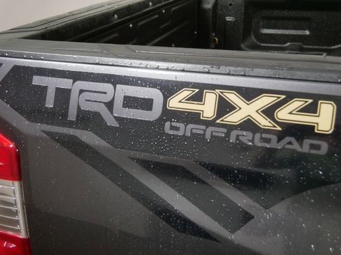 Used 2020 Toyota Tundra SR5 w/ TRD Off-Road Package AWD/4WD image 2