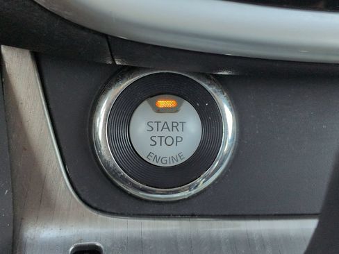 Used 2018 Nissan Murano SV AWD/4WD image 29