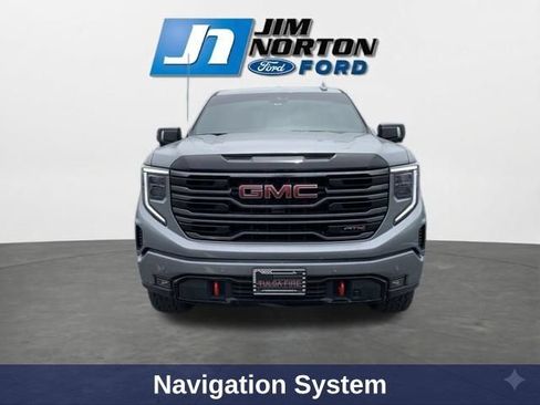 Used 2025 GMC Sierra 1500 AT4 w/ AT4 Premium Package AWD/4WD image 3