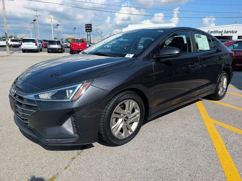 Used 2020 Hyundai Elantra SEL FWD image 3