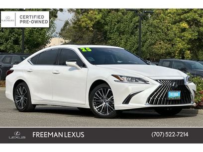 Certified 2025 Lexus ES 300h w/ Premium Package