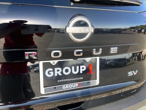 Used 2022 Nissan Rogue SV FWD image 30